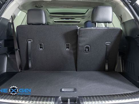 Used 2025 Kia Telluride SX Prestige AWD/4WD image 35