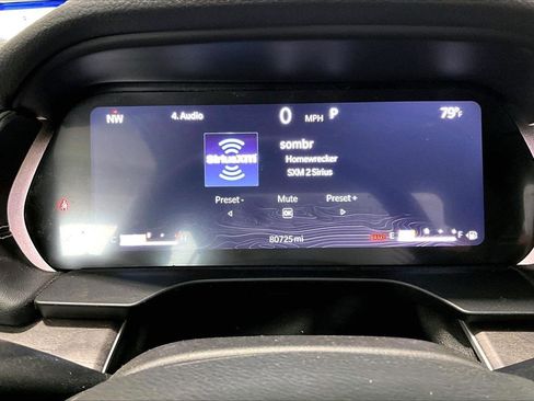 Used 2023 Jeep Grand Cherokee L Limited w/ Luxury Tech Group II image 18