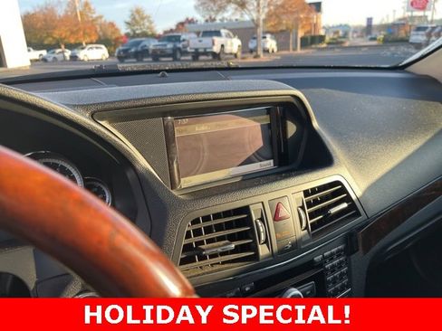 Used 2011 Mercedes-Benz E 550 Cabriolet image 16