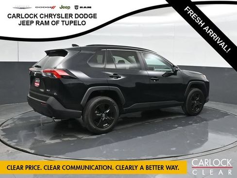 Used 2024 Toyota RAV4 XLE FWD image 3