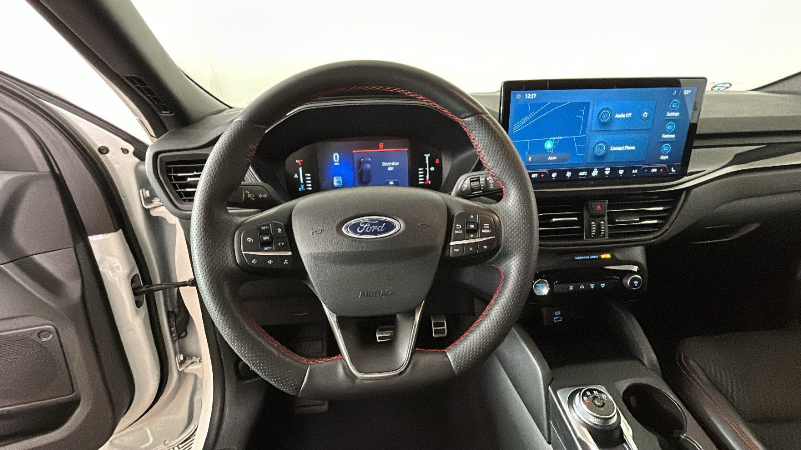 Used 2023 Ford Escape ST-Line w/ Tech Pack #1 AWD/4WD image 17