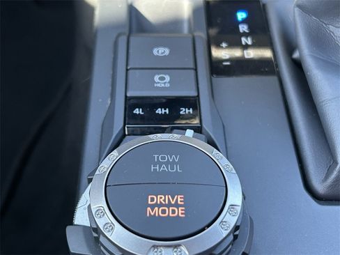 Certified 2025 Toyota Tacoma Limited image 14