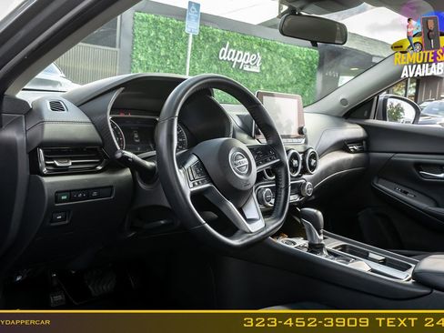 Used 2020 Nissan Sentra SV FWD image 8