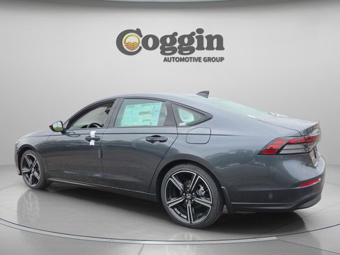 New 2026 Honda Accord SE image 3