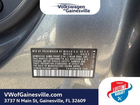 Certified 2024 Volkswagen Jetta SE image 28