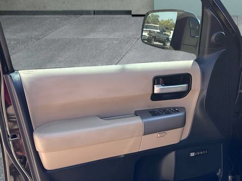 Used 2015 Toyota Sequoia Limited RWD image 11