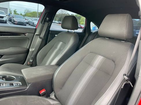 Used 2025 Honda Civic Sport image 25