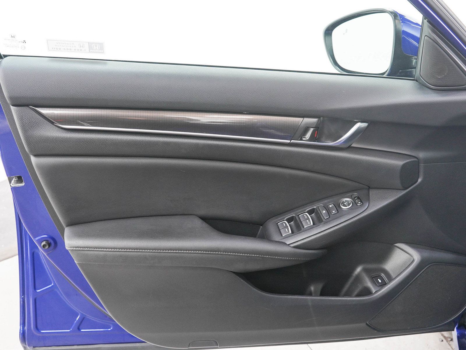 Used 2020 Honda Accord Sport image 18