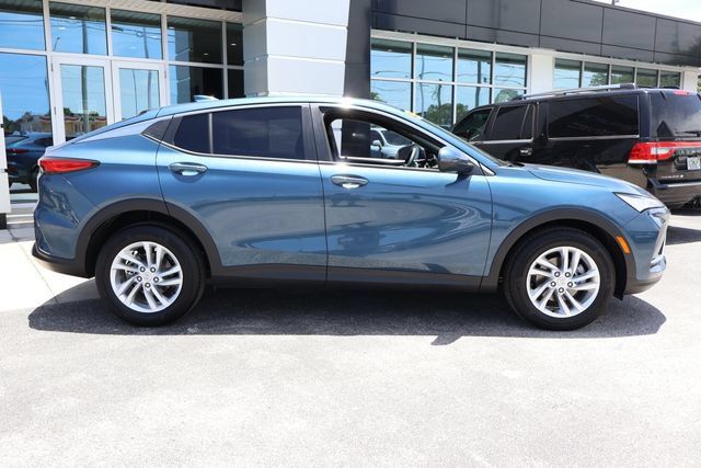 Used 2026 Buick Envista Preferred FWD image 10