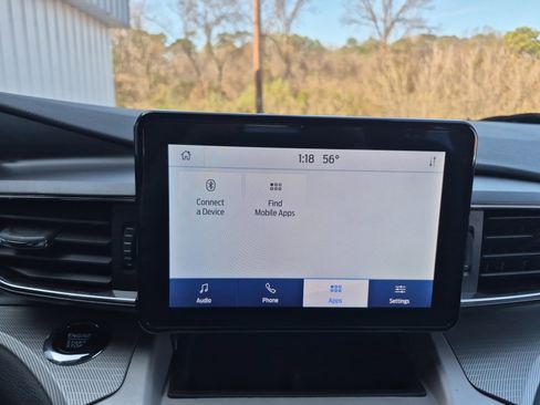 Certified 2023 Ford Explorer XLT w/ Equipment Group 202A image 36