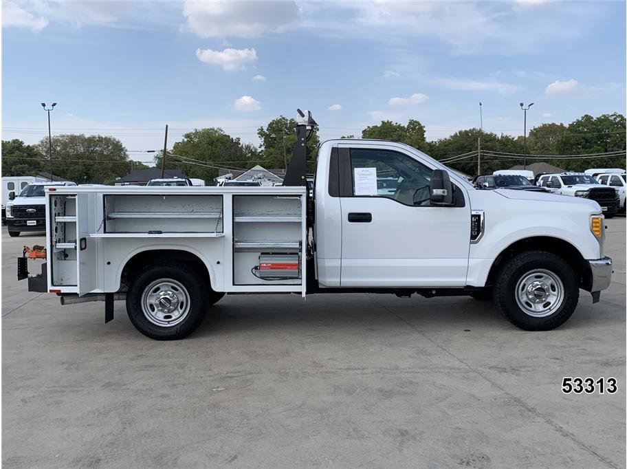 Used 2017 Ford F250 XL w/ Power Equipment Group RWD image 7