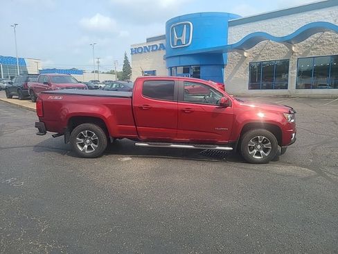 Used 2017 Chevrolet Colorado Z71 AWD/4WD image 6