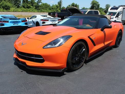 Used 2019 Chevrolet Corvette Stingray Convertible image 32