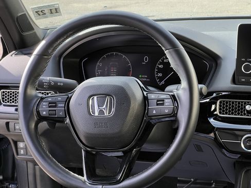 Used 2023 Honda Civic Sport image 18