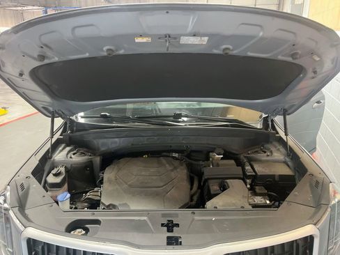 Used 2023 Kia Telluride EX X-Line AWD/4WD image 32