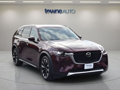 Used 2024 MAZDA CX-90 Plug-In Hybrid w/ Premium Pkg AWD/4WD image 11