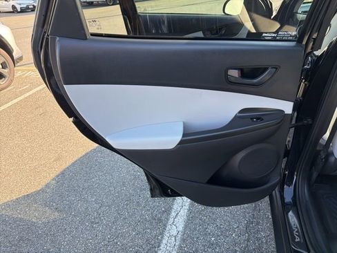 Used 2023 Hyundai Kona SEL w/ Cargo Package image 13