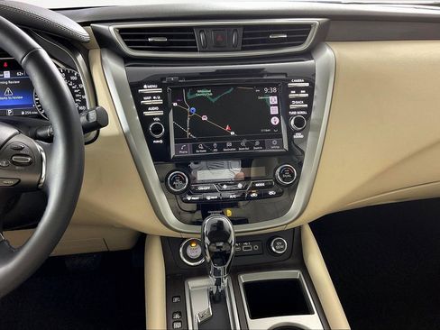 Used 2021 Nissan Murano Platinum w/ Cargo Package image 10
