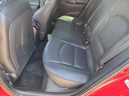 Used 2018 Hyundai Elantra GT Sport FWD image 18