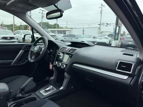 Used 2016 Subaru Forester 2.5i Premium w/ All-Weather Package AWD/4WD image 20