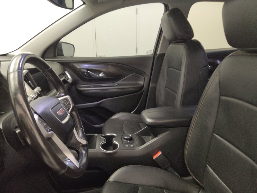 Used 2019 GMC Terrain SLT w/ Preferred Package FWD image 17