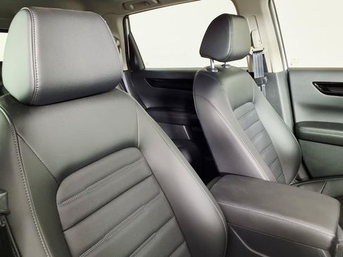 Used 2025 Honda CR-V EX-L image 10