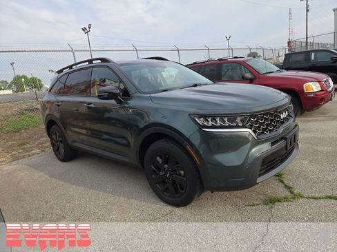 Used 2022 Kia Sorento S AWD/4WD image 2