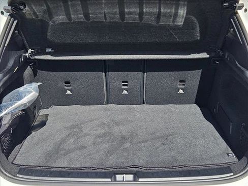 Used 2025 Mercedes-Benz GLA 35 AMG 4MATIC image 6