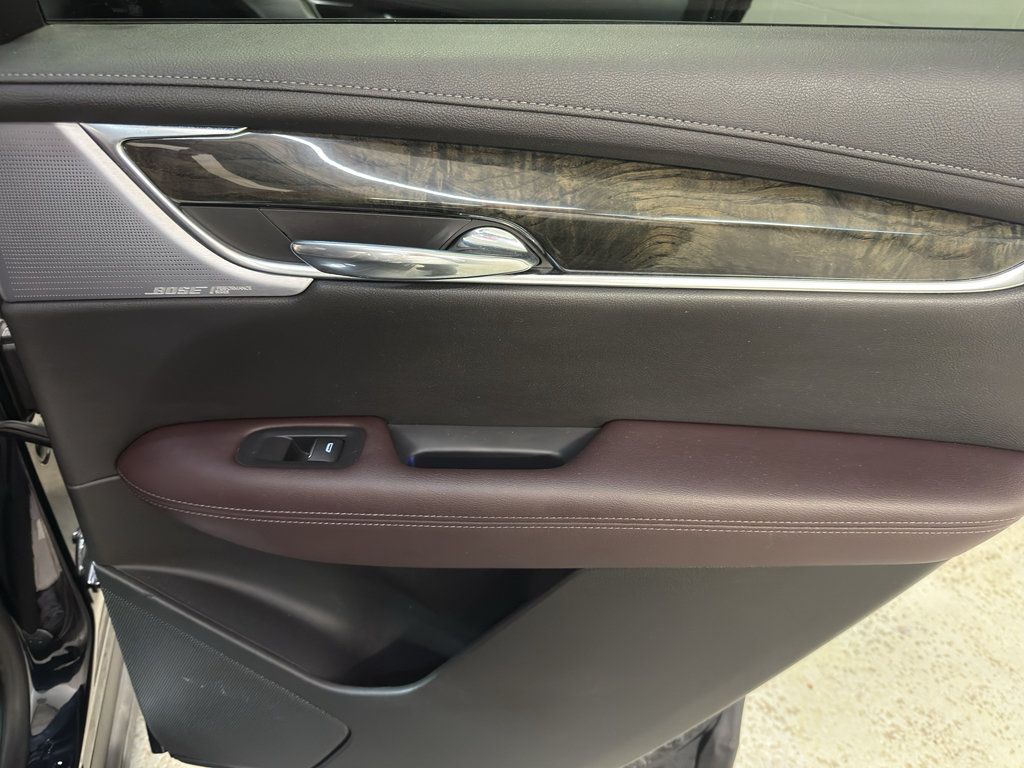 Used 2021 Cadillac XT6 Premium Luxury AWD/4WD image 25