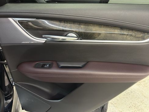 Used 2021 Cadillac XT6 Premium Luxury AWD/4WD image 25