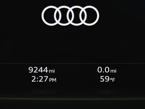 Used 2024 Audi RS e-tron GT w/ Ceramic Brake Package image 25