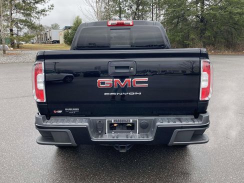 Used 2022 GMC Canyon Elevation w/ Elevation Premium Package image 6