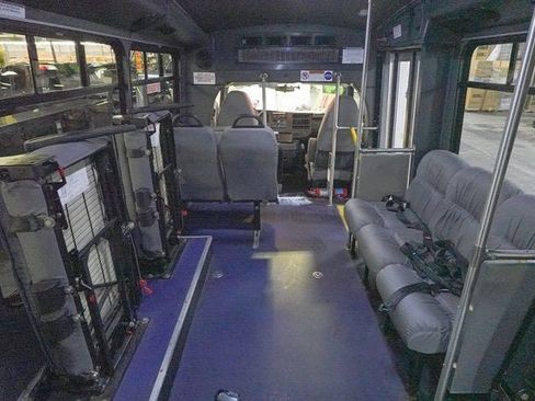 Used 2014 Chevrolet Express 3500 w/ Shuttle Bus Package image 19