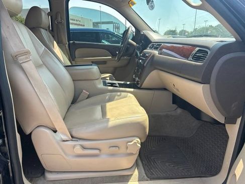 Used 2014 Chevrolet Tahoe LT w/ All-Star Edition RWD image 11