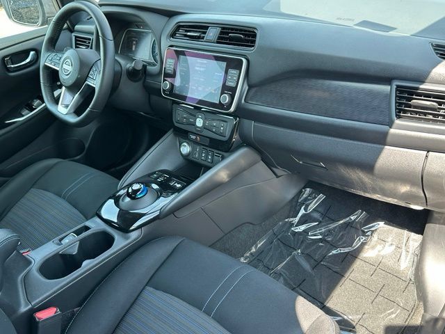 Used 2025 Nissan Leaf SV Plus FWD image 10