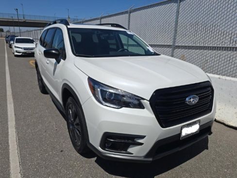 Used 2022 Subaru Ascent Onyx Edition AWD/4WD image 2