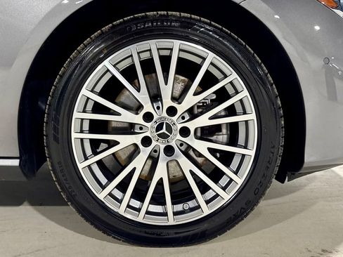 Used 2025 Mercedes-Benz CLA 250 image 31