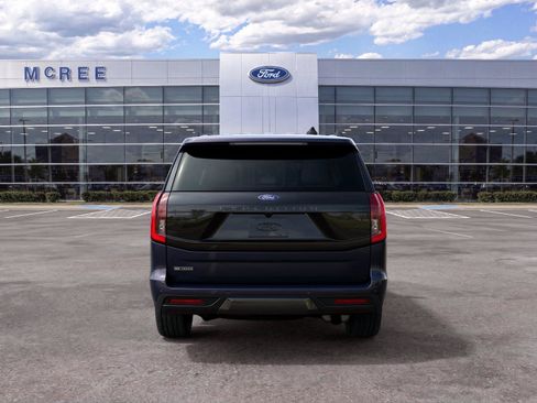 New 2027 Ford Expedition Platinum AWD/4WD image 7