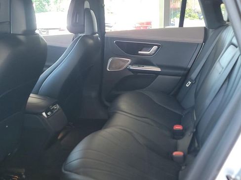 Used 2023 Mercedes-Benz EQE 500 4MATIC Sedan image 12