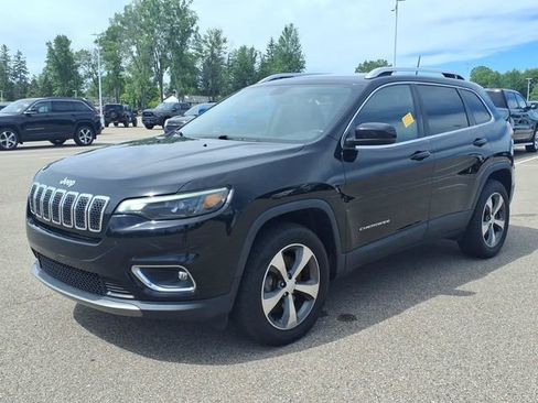 Used 2019 Jeep Cherokee Limited AWD/4WD image 1