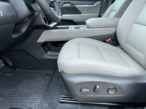 New 2026 GMC Acadia Elevation w/ Black Edition FWD image 14