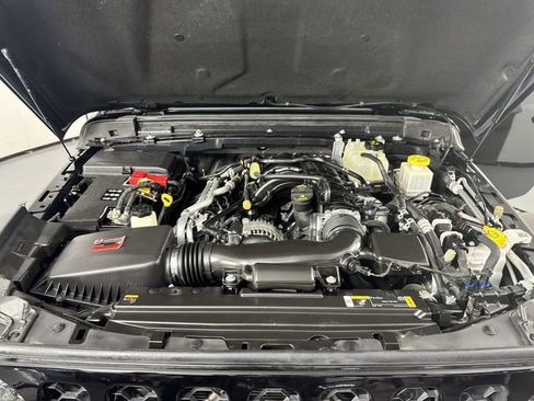 Used 2023 Jeep Gladiator Willys image 27