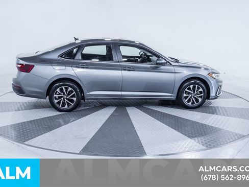 Used 2025 Volkswagen Jetta S FWD image 11