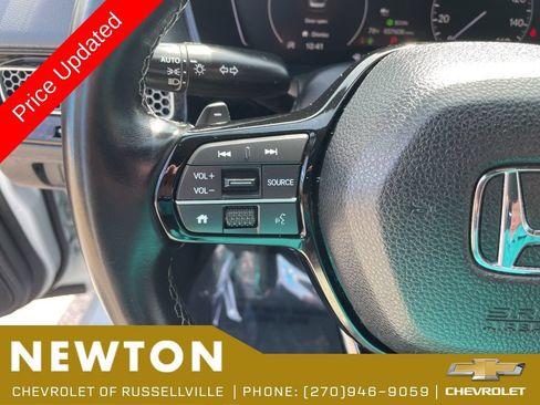 Used 2023 Honda Civic Sport image 13