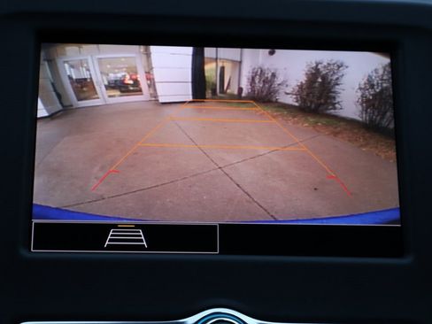 Used 2024 Chevrolet Equinox LS image 31