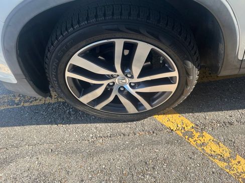 Used 2017 Honda Pilot Elite image 7
