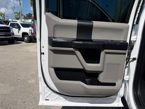 Used 2017 Ford F350 XL w/ Power Equipment Group AWD/4WD image 16