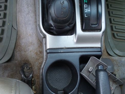 Used 2002 Toyota 4Runner SR5 AWD/4WD image 48