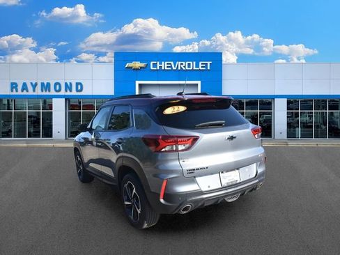 Certified 2022 Chevrolet TrailBlazer RS w/ Technology Package AWD/4WD image 5