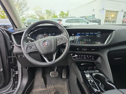 Used 2023 Buick Envision Essence w/ Sport Touring Package AWD/4WD image 16